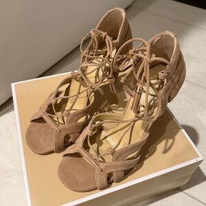 Michael Kors Elegant Tan Lace-Up Women's Sandals